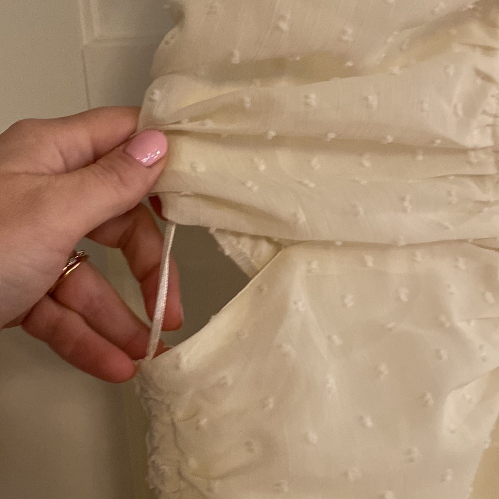 ASTR The Label Ruched Dress - Picture 5 of 10